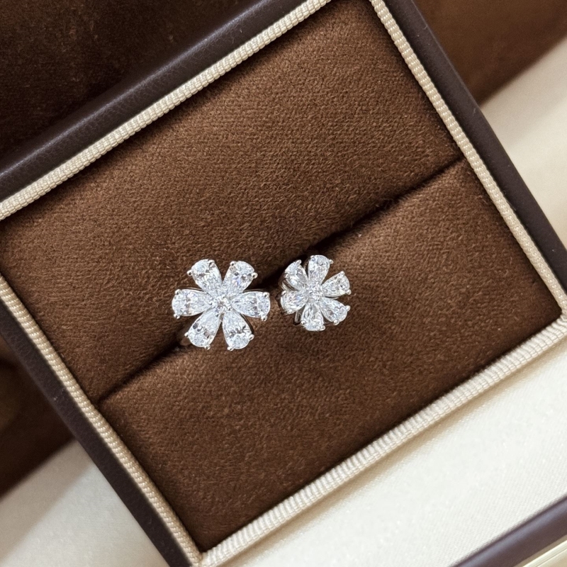 HARRY WINSTON